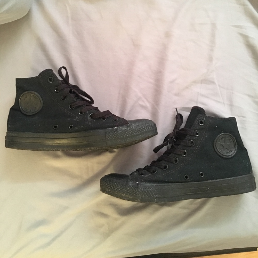 Black Converse High-Tops